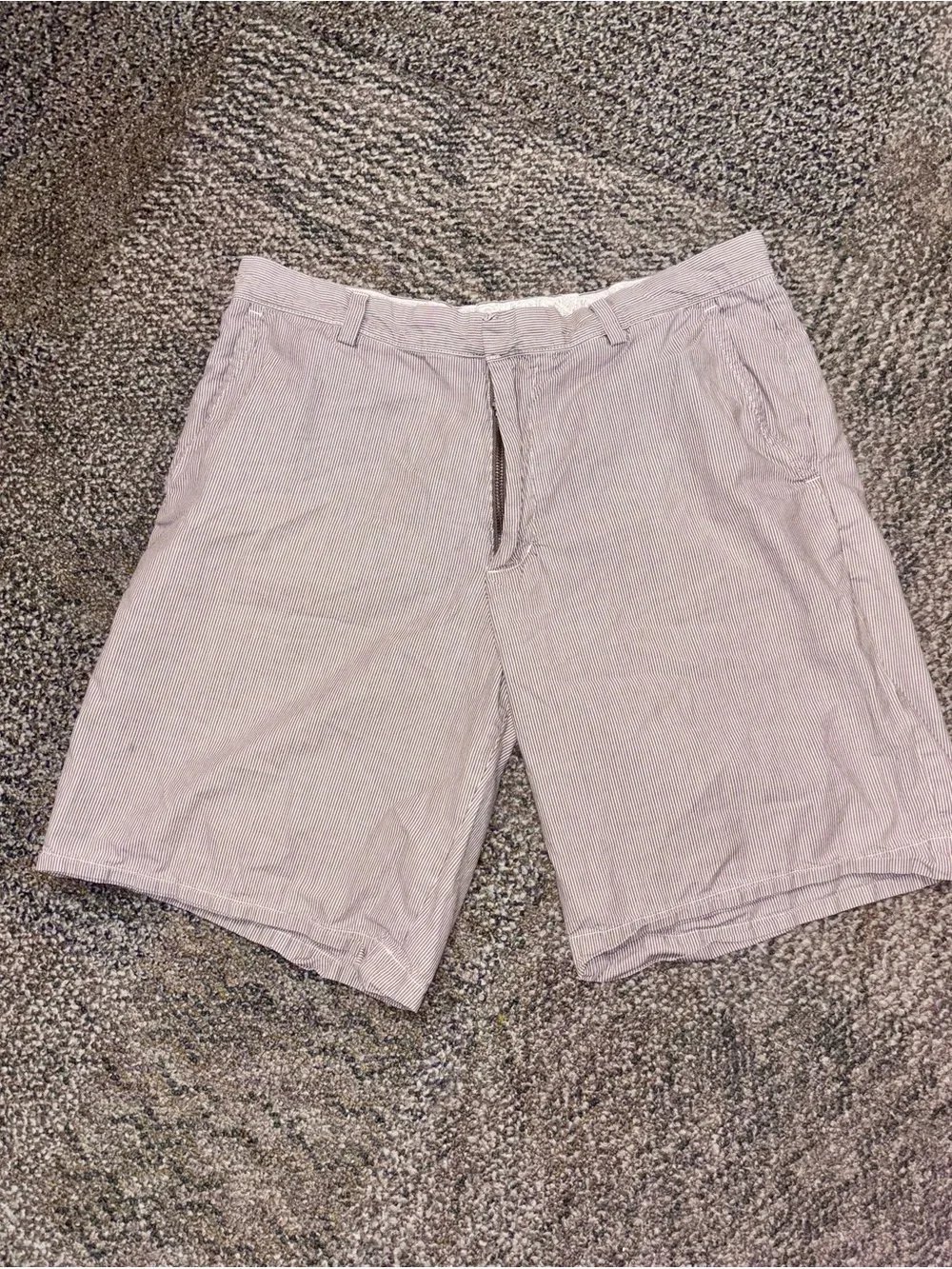 Banana Republic Brown Beige Micro Stripe Casual Cotton Shorts Men’s Sz 33. No Fl